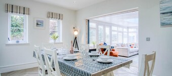 Ty Whiteford - 6 Bed Holiday Home - Llanrhidian