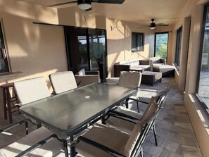 Outdoor dining