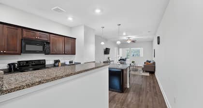 Cozy Modern Apartment in Savannah
