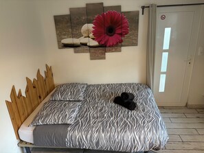 1 chambre, Wi-Fi, draps fournis