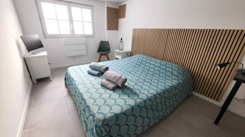 1 chambre, fer et planche Ă repasser, Wi-Fi, draps fournis