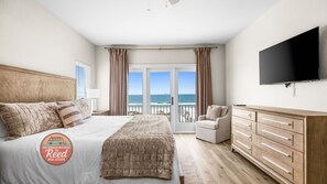 6 bedrooms, free WiFi - East Side Gorgeous 6 Br 4.5 Ba Beach Front Duplex - Newly Renovated! (Gulf Shores)