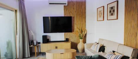Smart TV