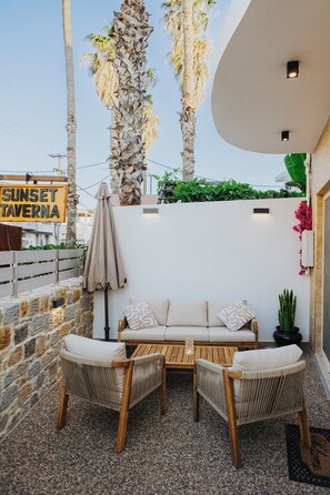 Property grounds - Lambi city suite :Modern suite apartment close to the beach and the city centre (Kos)