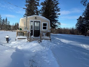 Exterior - COZY TINY HOME (Beresford)