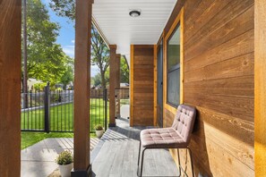 Terrace/patio - Furnished 3BR Home Near Downtown Lancaster - Monthly Stays (Lancaster)