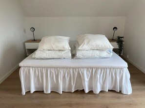 3 室のベッドルーム、WiFi、ベッドシーツ