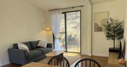 Peaceful bush retreat near the Barossa-Nature, horses, calm.