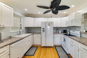 Rumah (2 Bedrooms) | Interior