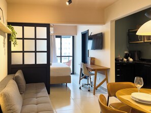 Studio | Interior - Champs Elysees Business Residence (São Paulo)