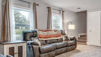 House (1 Bedroom) | Interior