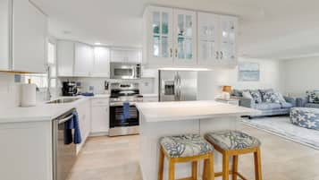 Villa (2 Bedrooms) | Interior