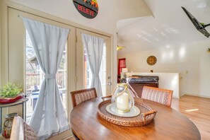 Apartment (3 Bedrooms) | Interior - Gatlinburg Lodge in Arts & Crafts Community! (Gatlinburg)