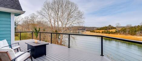 Talo (4 Bedrooms) | Sisätilat