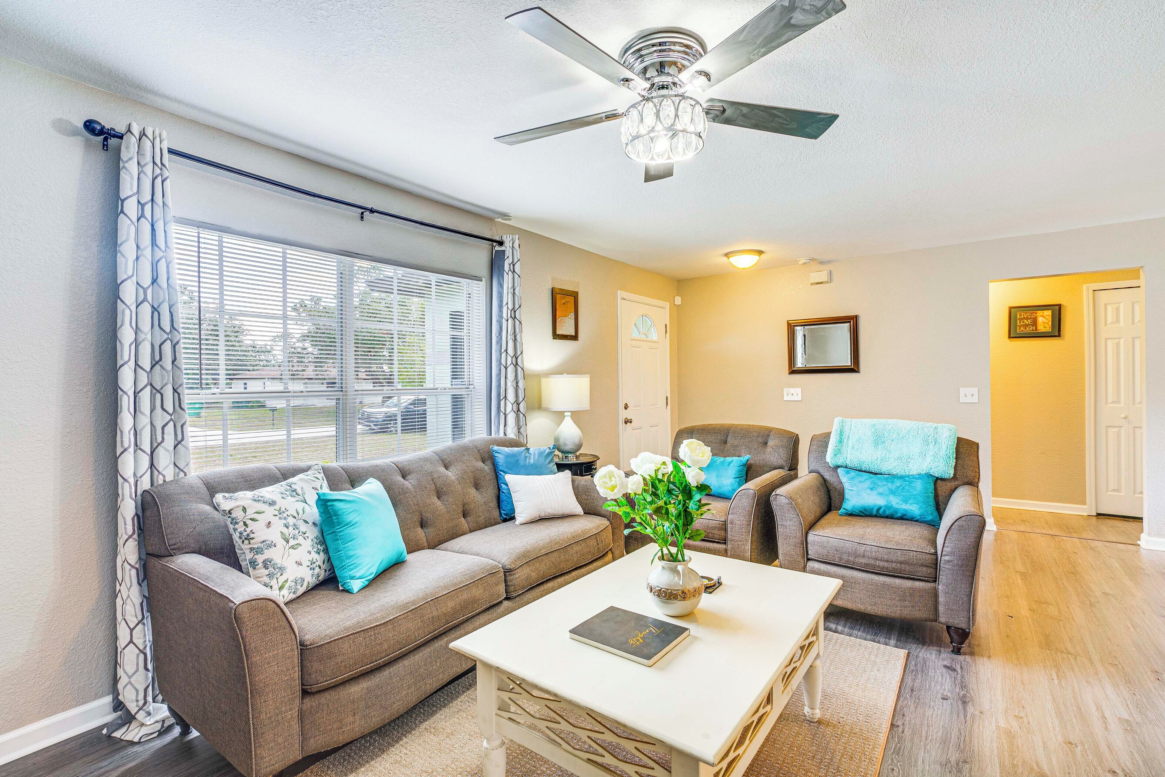 House (3 Bedrooms) | Interior