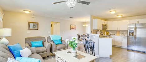 House (3 Bedrooms) | Front of property