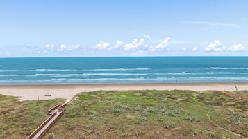 ์ํํธ (3 Bedrooms) | ๋ด๋ถ