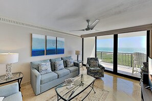 Interior - All-suite Resort-style 2br: Suntide III - Unit 402 (South Padre Island)