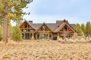 Talo (4 Bedrooms) | Sisätilat