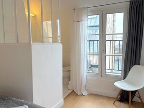 Interior - L'appartement Haudriettes (Paris03)