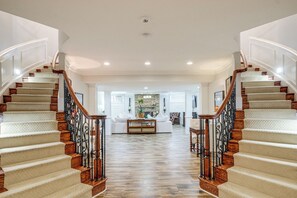 Villa (6 Bedrooms) | Intérieur