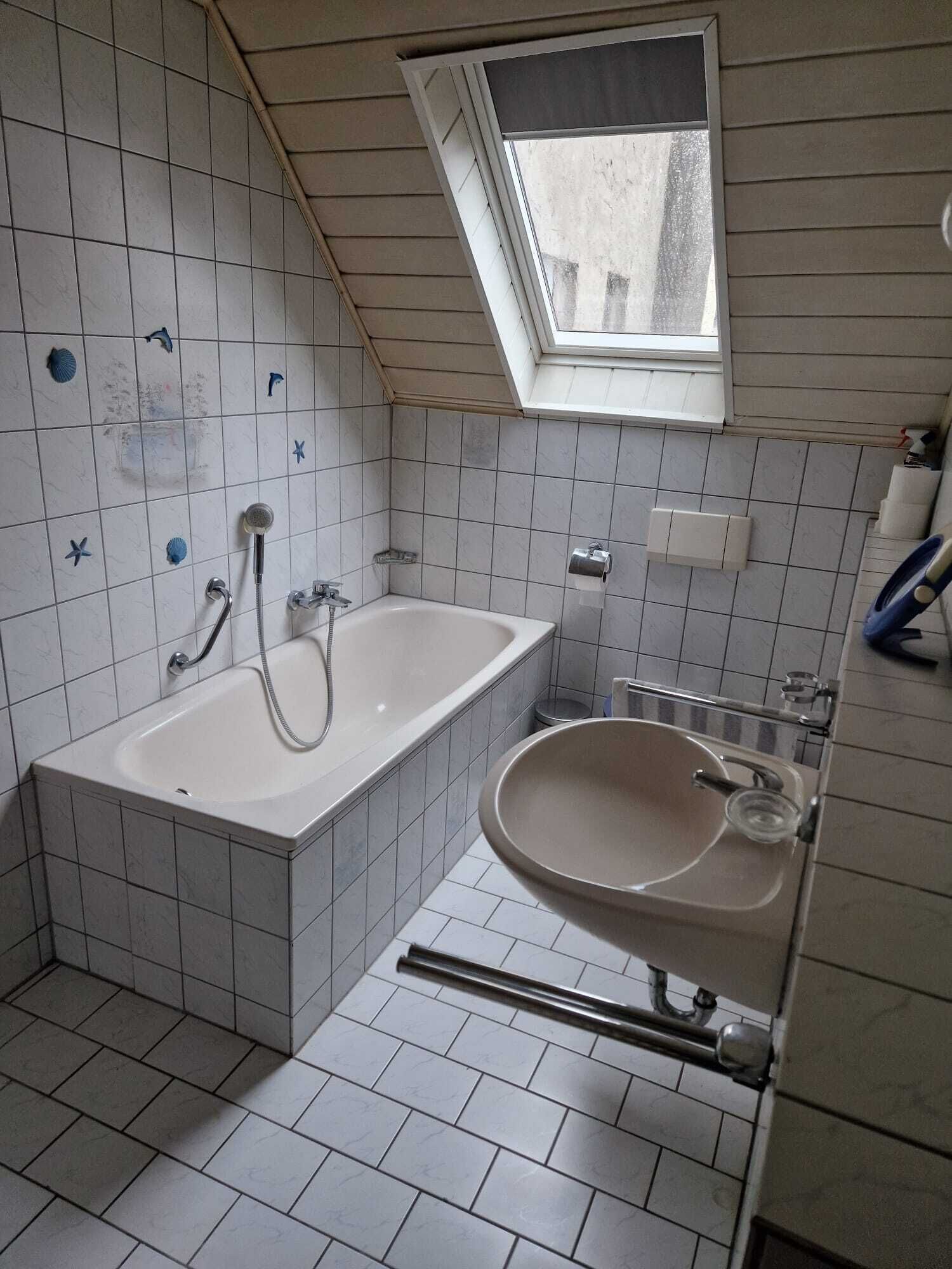 Handtücher, Toilettenpapier