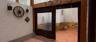 Bright terraced house - central & ideal for groups of 1 - 6 people