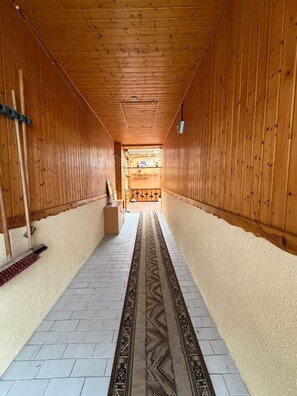 Interior - Bright terraced house - central & ideal for groups of 1 - 6 people (Kaiserslautern)