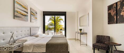 5 soverom, safe på rommet, strykejern/-brett og wi-fi