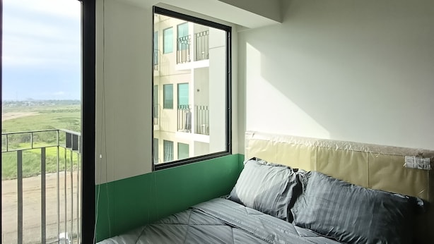Room - Apartemen Osaka Riverview by Linkara (Teluknaga)