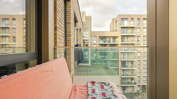 Apartment, 1 Bedroom, Accessible, Balcony | Property grounds