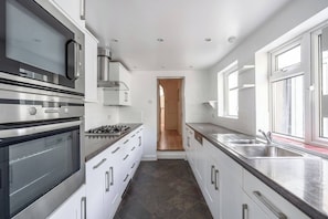 House, 3 Bedrooms, Accessible, Patio | Interior - Elegant 3BR Victorian Retreat, Free Parking (Kingston Upon Thames)