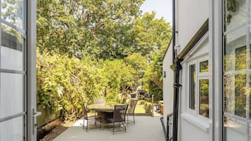 House, 3 Bedrooms, Accessible, Patio | Outdoor dining