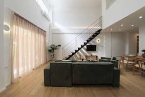 Interior - Hanim 2BR Loft Apartment - Garden & Indoor Parking (Chania)