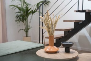 Interior - Hanim 2BR Loft Apartment - Garden & Indoor Parking (Chania)