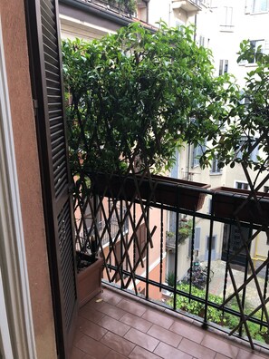 House - w Bright 2BR in Central Porta Venezia (Milan)