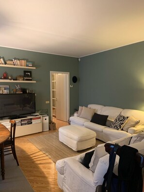 Hus | 2 soverom og internett