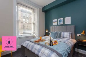 Apartment - City Centre 2 BED 2 Bath Apartment (Edinburgh)