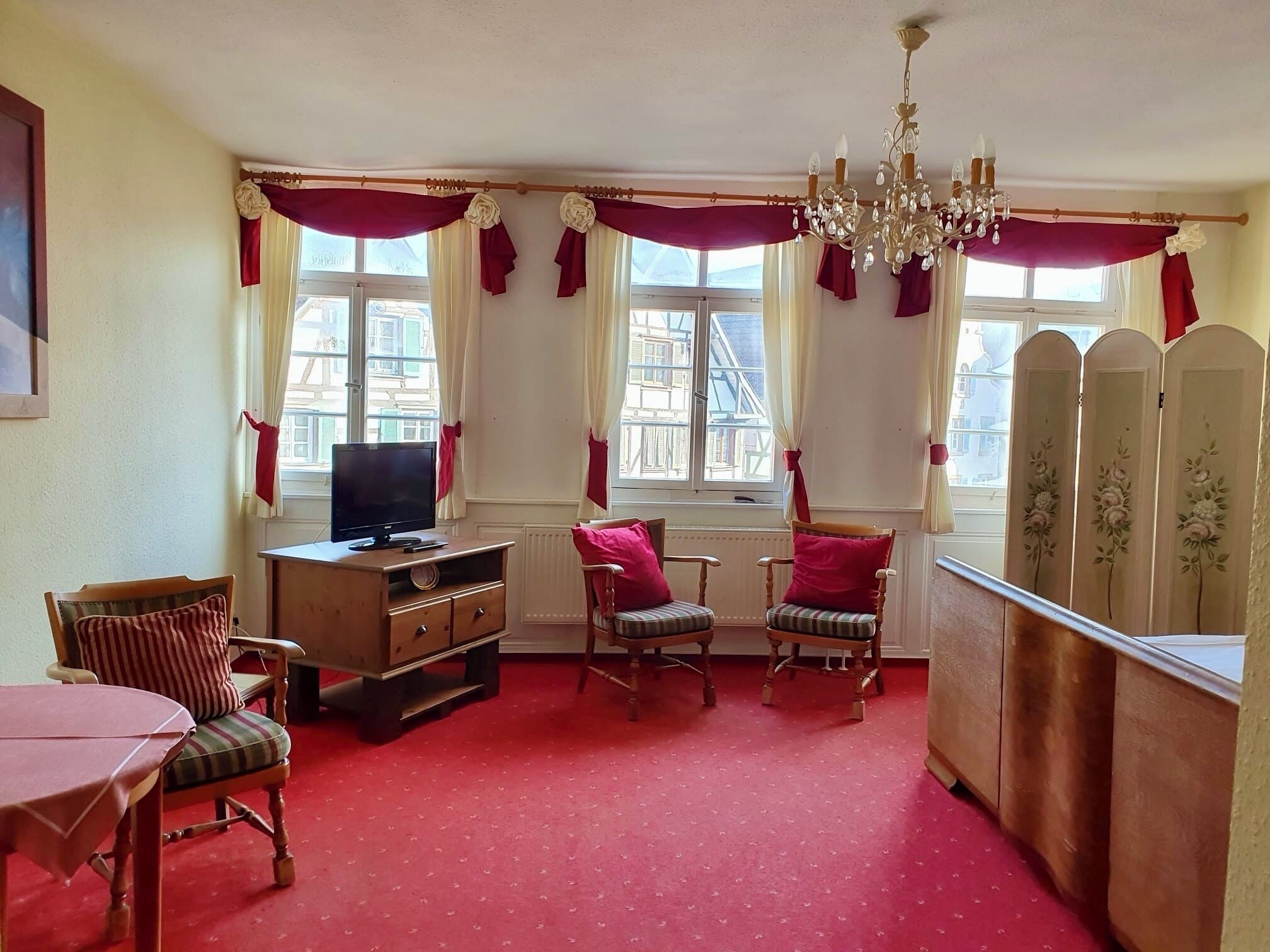 Habitación clásica doble, vistas a la ciudad | Interior