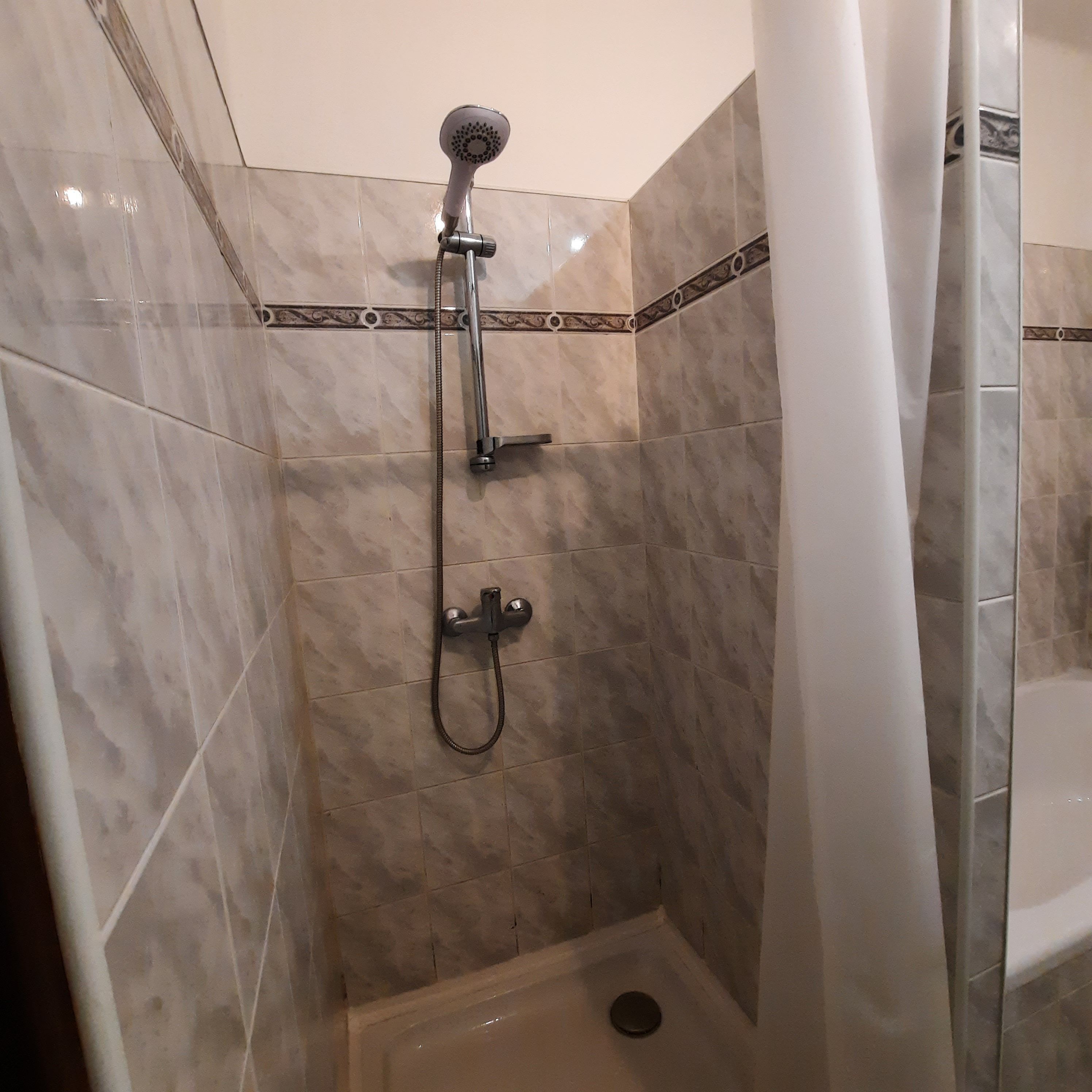 Room, 2 Bedrooms, Smoking | Bathroom