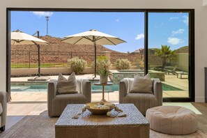 House, Multiple Bedrooms | Interior - Oasis On The 8th 7 Bedroom Home (Washington)