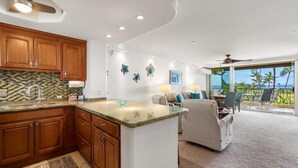 Condo, 2 Bedrooms | Interior - Menehune Shores, #522 2 Bedroom Condo (Kihei)