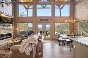 House, 2 Bedrooms | Living area | Smart TV - Three Pines 2 Bedroom Home (Sevierville)