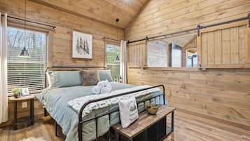 House, 2 Bedrooms | 2 bedrooms, free WiFi