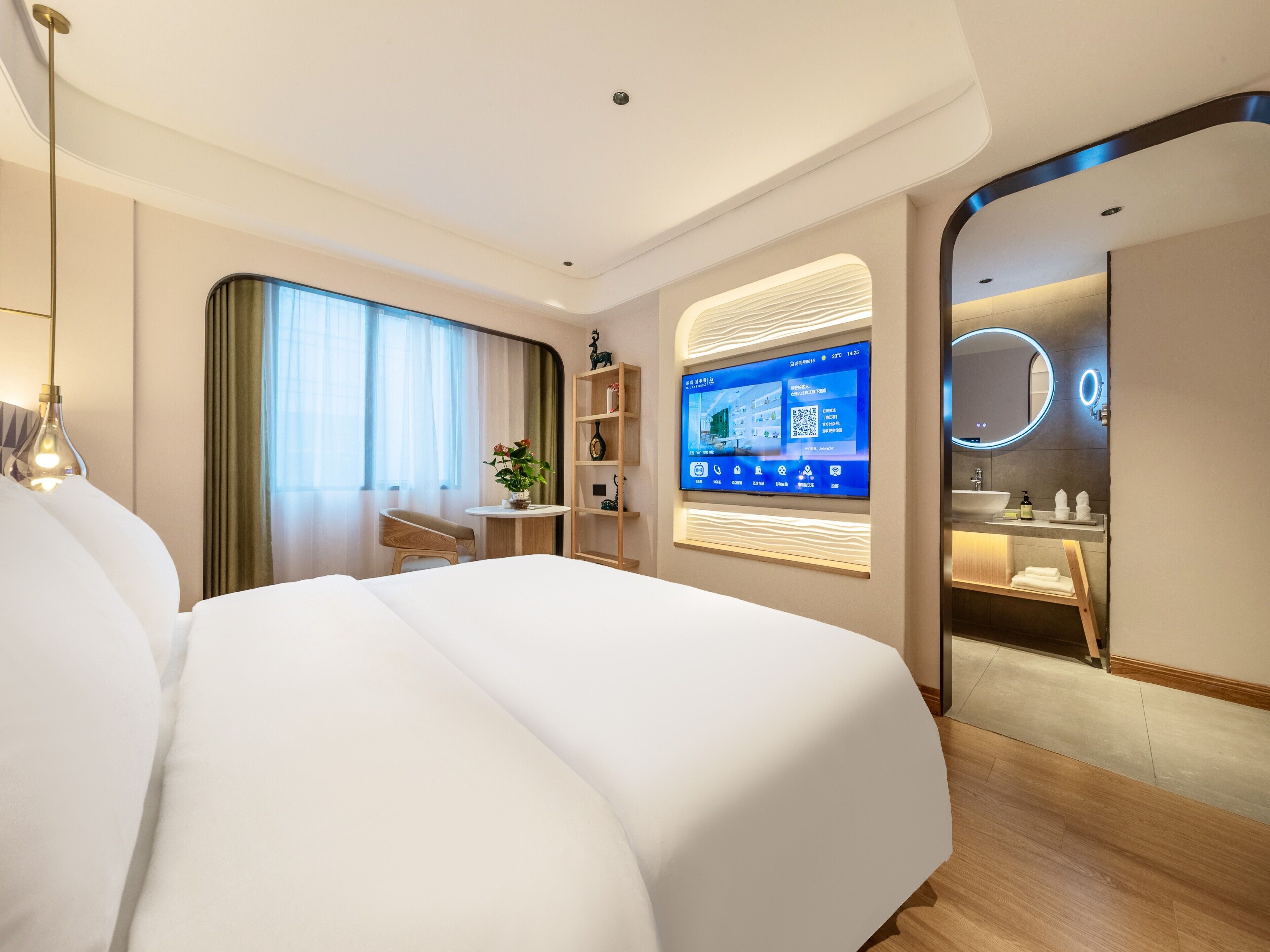 Basic Single Room, 1 Single Bed | Bathroom | Shower, free toiletries, hair dryer, towels