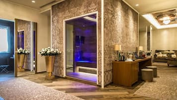 Deluxe Suite, Private Pool, Sea View | Spa | Sauna, hot tub, steam room, Swedish massages, sports massages