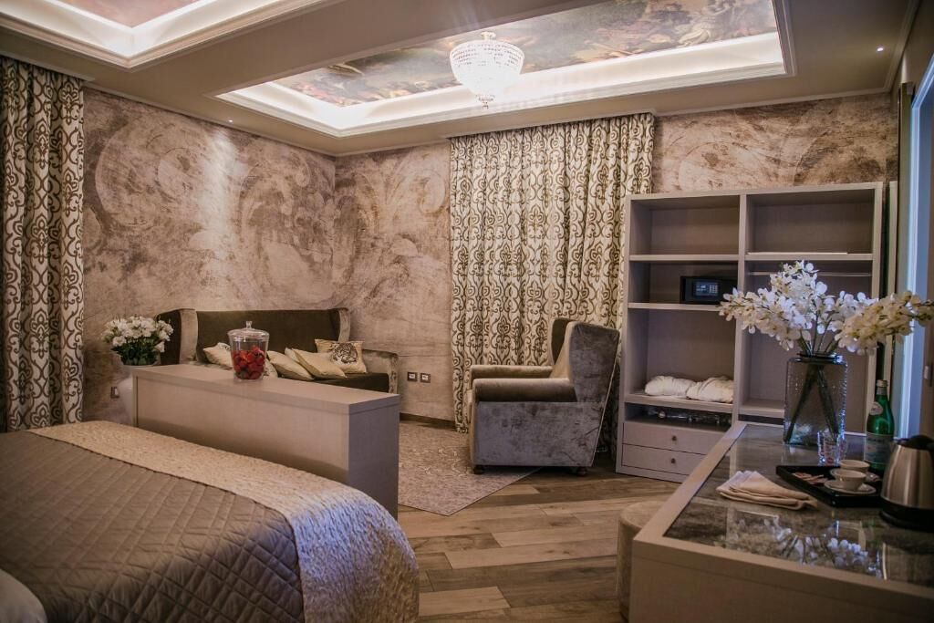 Caja de seguridad en la habitación y sistema de insonorización 