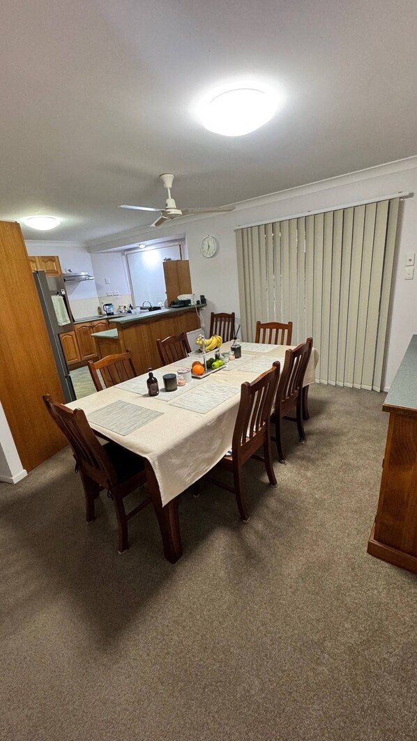 Room, 1 Bedroom, Accessible, Smoking | Dining room - Room-cozy Quiet Beach Room R1 (Brisbane)