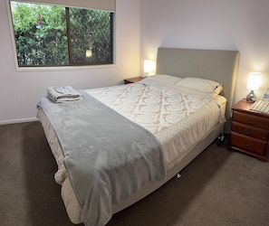 Room, 1 Bedroom, Accessible, Smoking | 1 bedroom - Room-cozy Quiet Beach Room R2 (Brisbane)