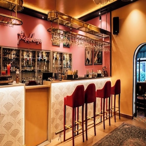 Bar (di hartanah)